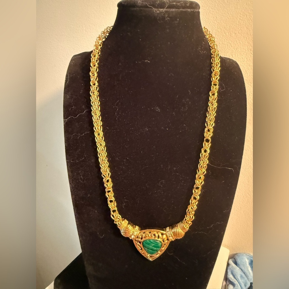 Vintage Jbk Camrose & Kross Gold-Tone Necklace W/ Green Stone 1990s